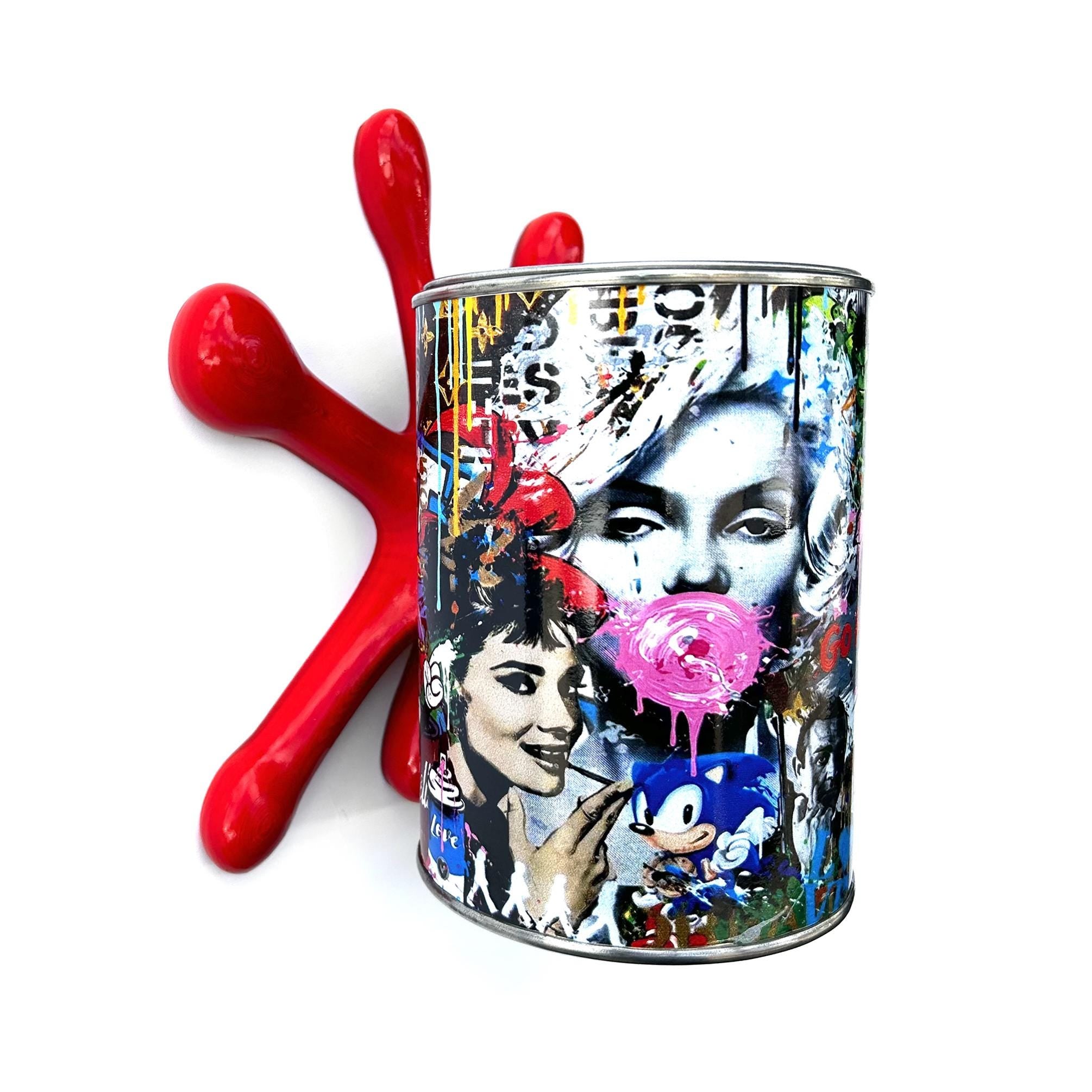 Brainwaing Icon Graffiti Paint can Sculpture with Plastic Splash